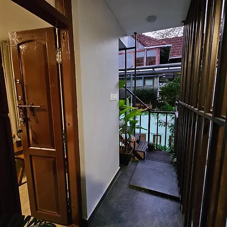 Idha Artists' Gallery - Stay With Art Kochi Exterior photo