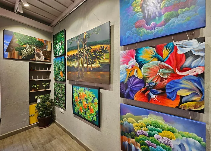 Idha Artists\' Gallery - Stay With Art