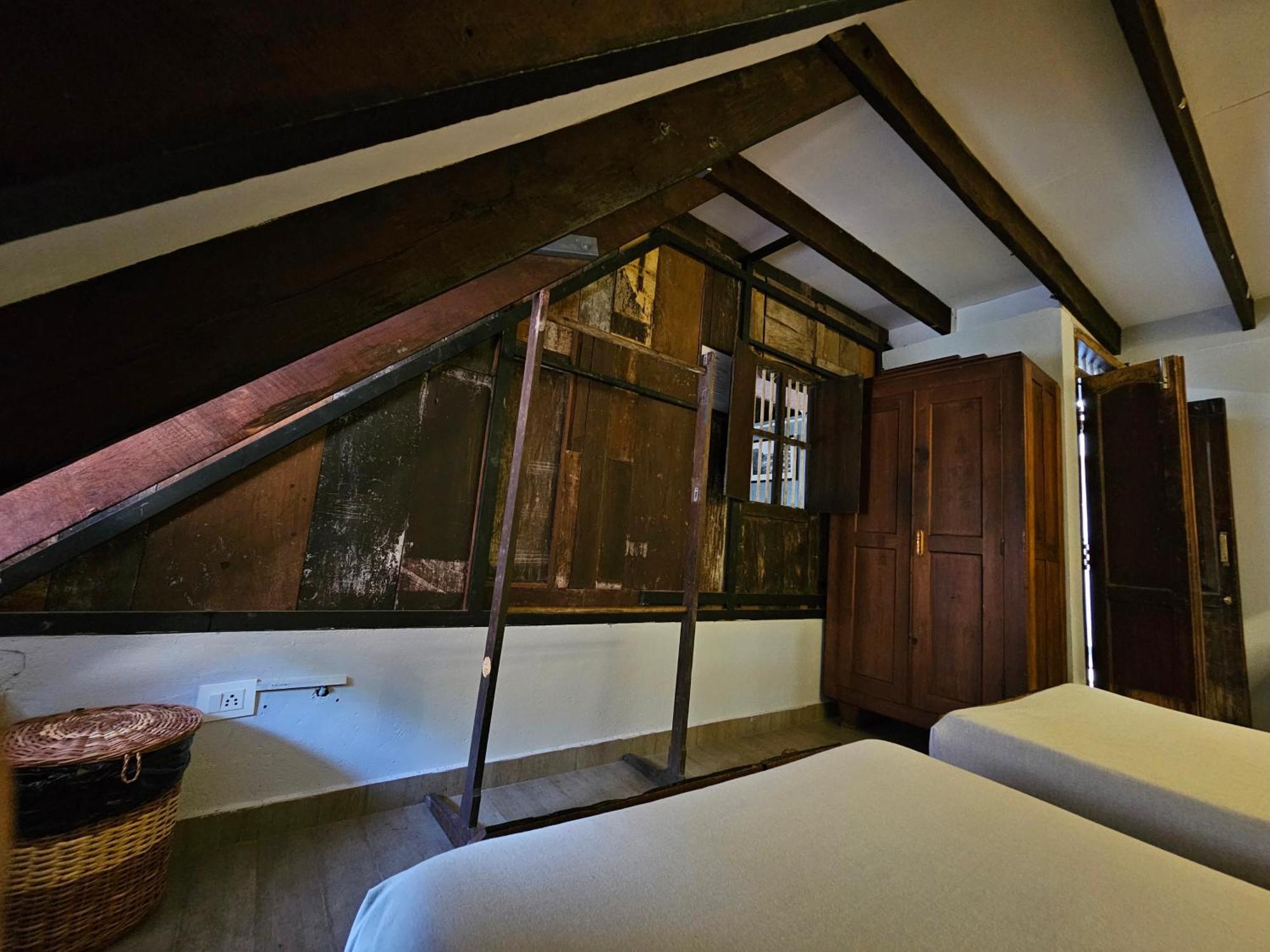 Idha Artists' Gallery - With Art Kochi