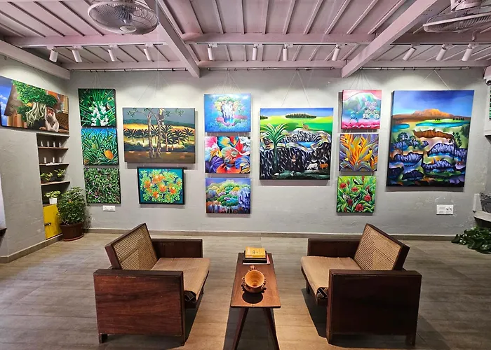 Idha Artists\' Gallery - Stay With Art